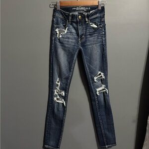 AEO DENIM distressed skinny jeans size 00 short
